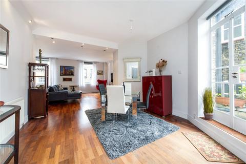 2 bedroom apartment to rent, Archer Street, Soho, W1D