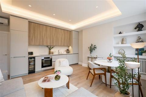 3 bedroom maisonette to rent, London W11