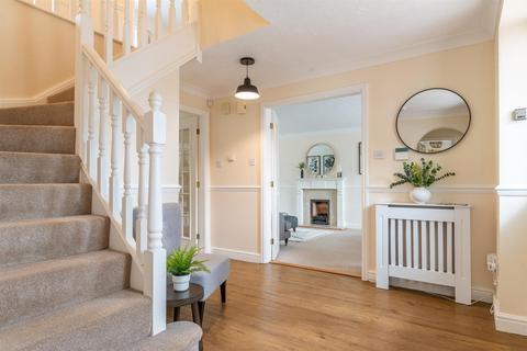 4 bedroom detached house for sale, Bates Close, Market Harborough LE16
