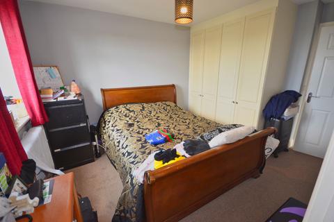 3 bedroom townhouse for sale, Violet Close, Desborough, NN14