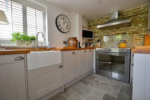 The Cottage Arrow Lane, North Littleton, Evesham, WR11 8EF