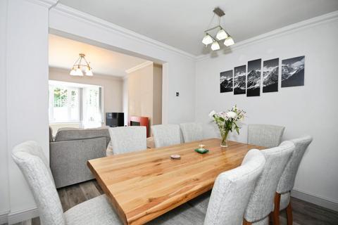 332 Fox Hill Road, Sheffield, S6 1BN