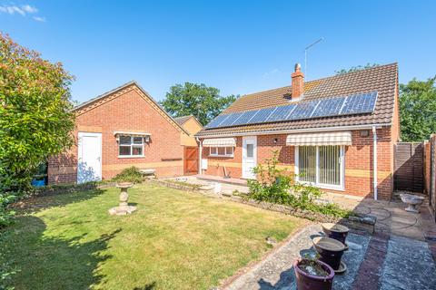 undefined, Chain Free in Watton