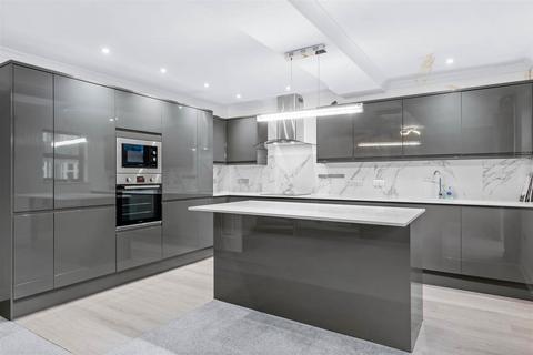 undefined, 67 Friar Street, Worcester.  WR1 2NA