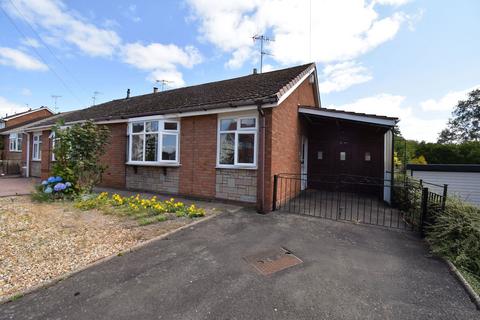 2 bedroom semi-detached bungalow for sale, Barnett Lane, Stourbridge DY8