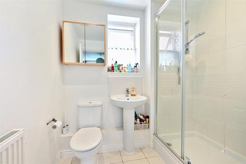 56 Appleton Drive, Basingstoke, RG24 9RX