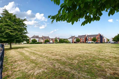 56 Appleton Drive, Basingstoke, RG24 9RX
