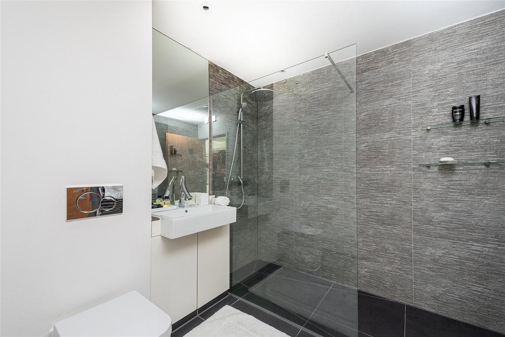 Bed Two En Suite