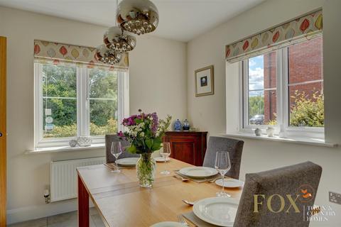 undefined, Wessex Grove, Worcester WR5