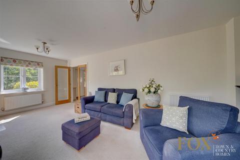 4 bedroom detached house for sale, Wessex Grove, Worcester WR5