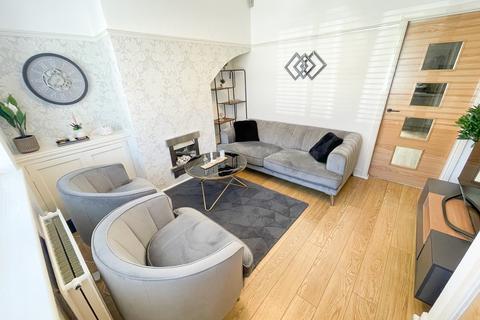 7 Belvedere Drive, Bredbury, Stockport, SK6 2EF