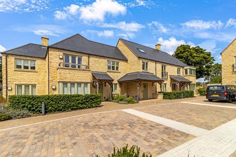 2 bedroom retirement property for sale, Lime Crescent, Siddington Park, Siddington, Cirencester, GL7