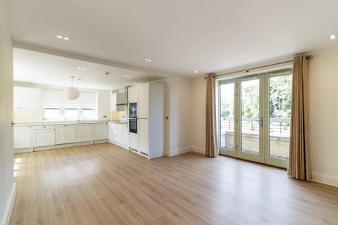 2 bedroom retirement property for sale, Lime Crescent, Siddington Park, Siddington, Cirencester, GL7