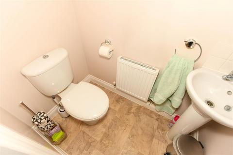 24 Castell Close, Hilperton, Trowbridge, BA14 7UJ