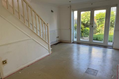 1 Saxon Drive, Trowbridge, BA14 7PX