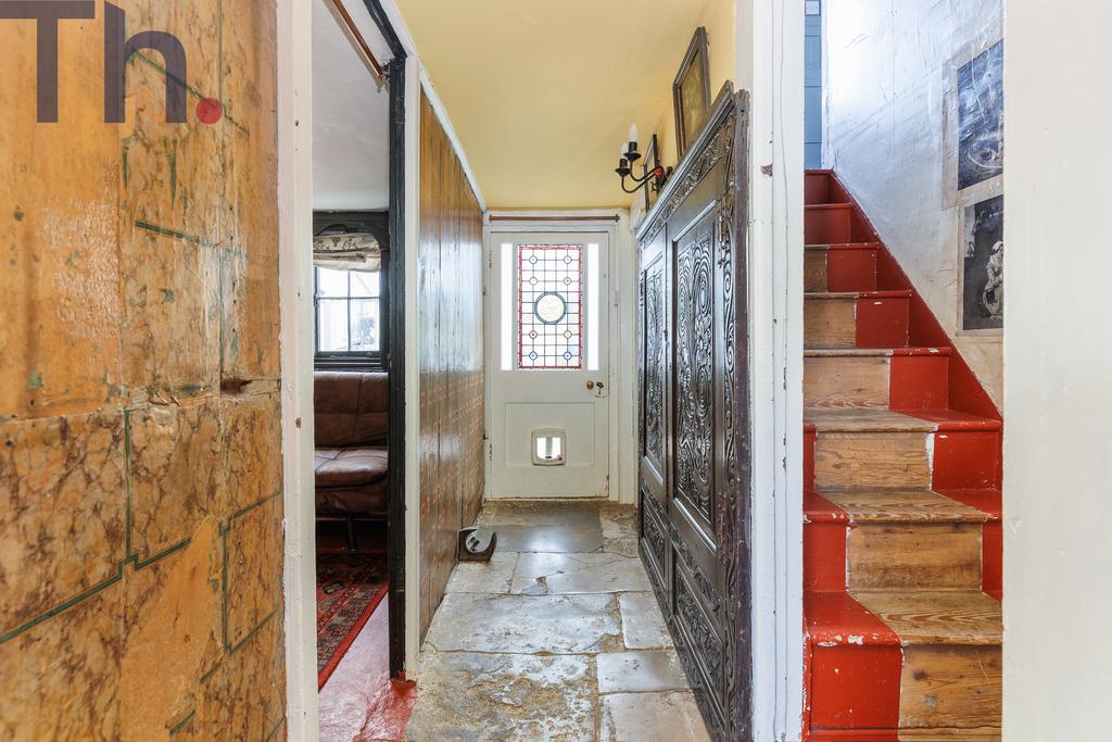 Entrance Hall & Stairs