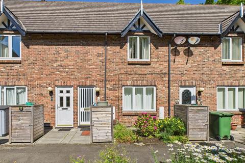 2 bedroom apartment for sale, Village Court, Whitley Bay