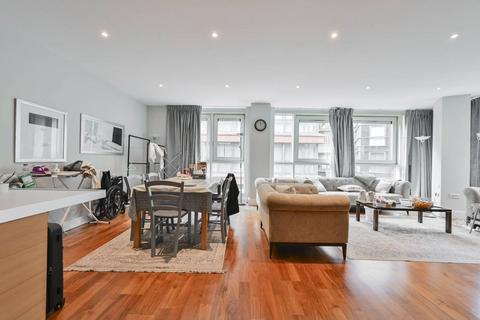 3 bedroom flat for sale, West End Quay, Paddington, London, W2