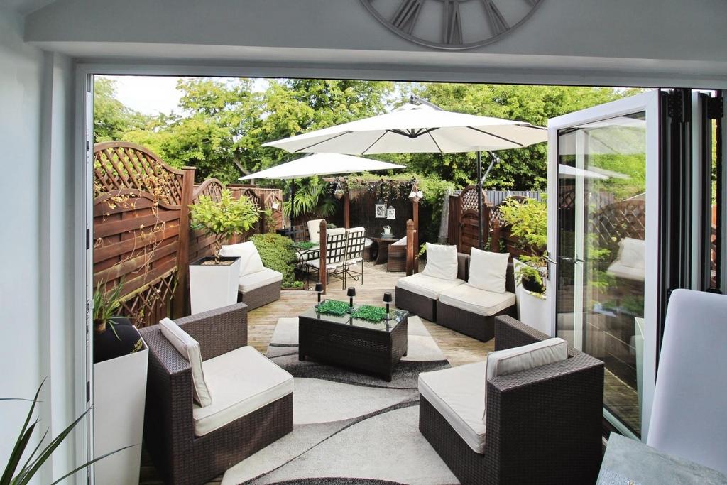 Rear garden