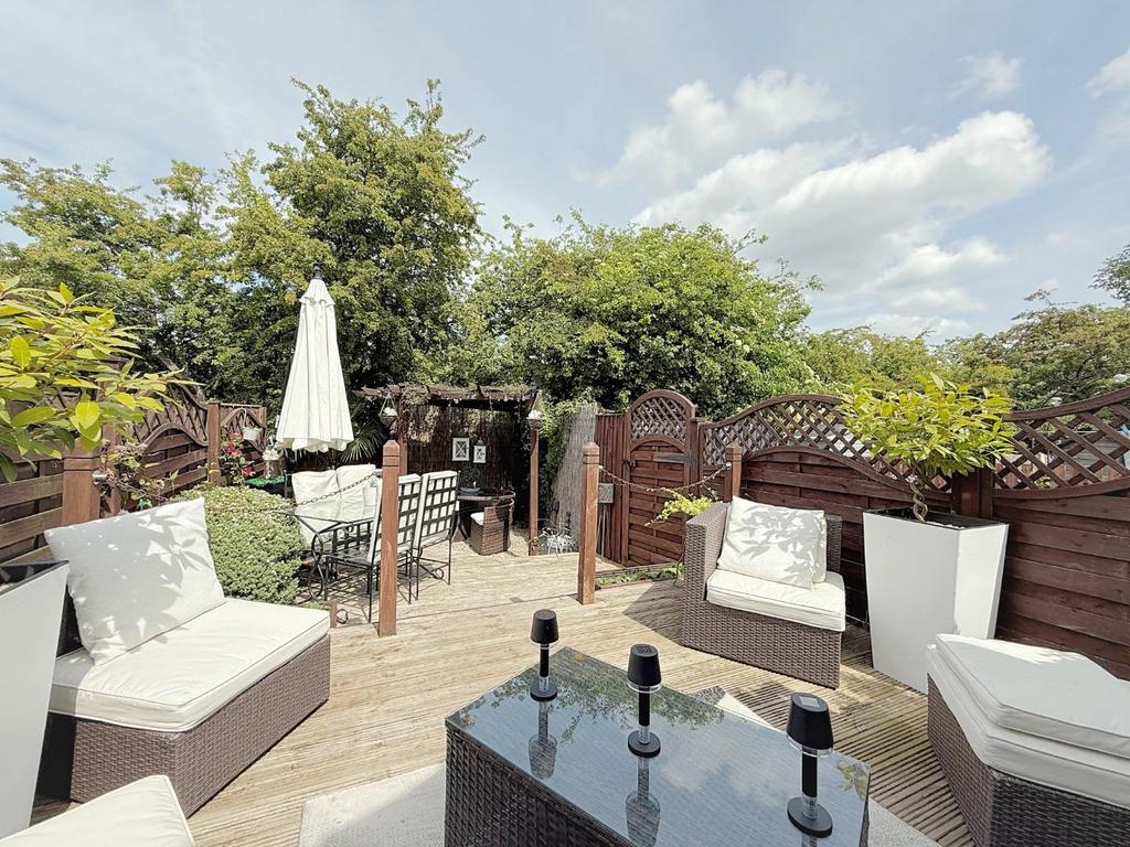 Rear garden