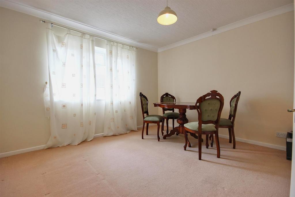 Bedroom 1 (front)