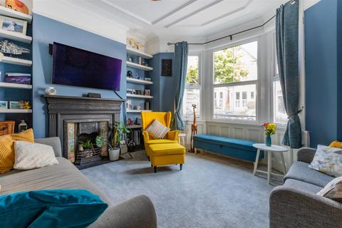 38 Ilton Road, Cardiff, CF23 5DU