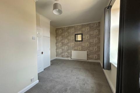 12 Beacon Street, Bank Top, Bradford, BD7 4PD