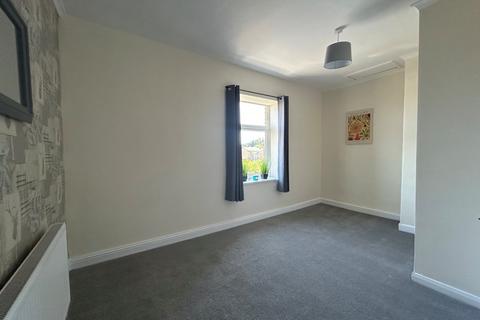 12 Beacon Street, Bank Top, Bradford, BD7 4PD