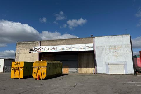 Showroom to rent, 11 Village Farm Industrial Estate Pyle CF33 6NU