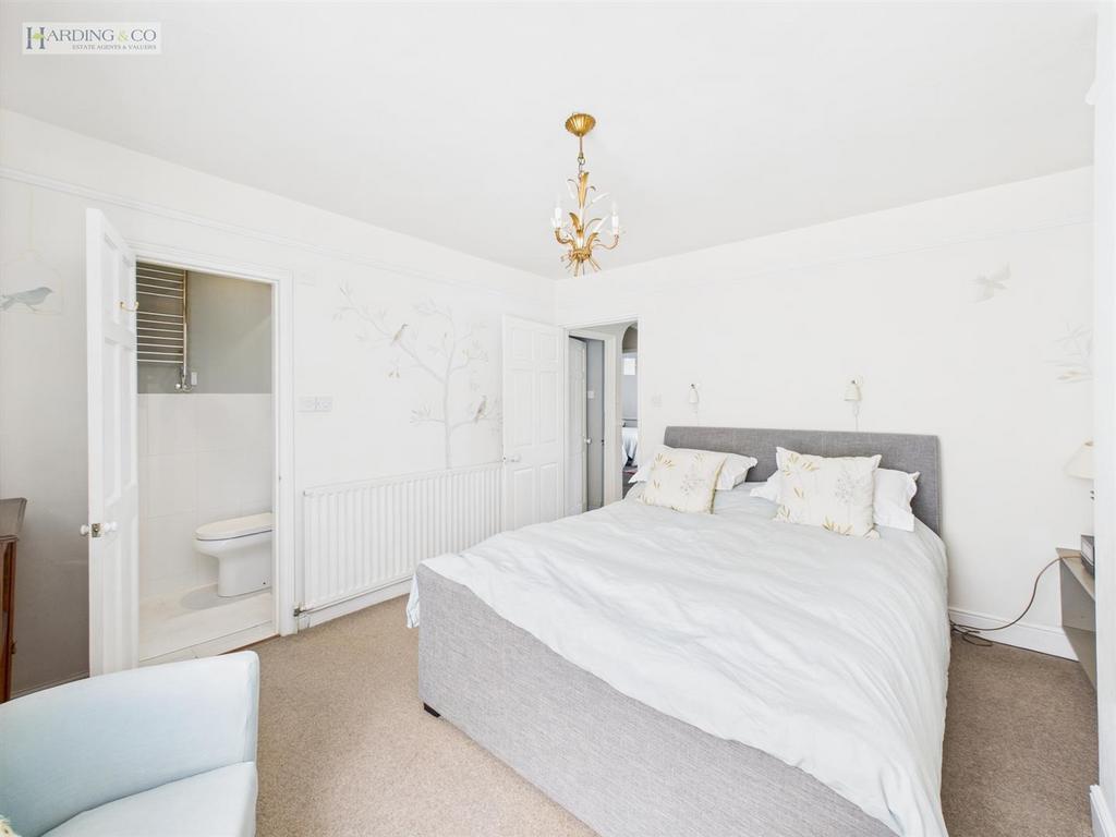 Bedroom 2 ii.jpg