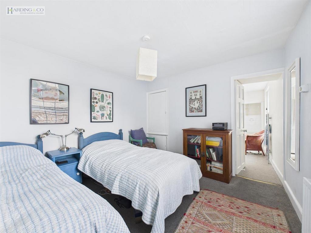 Bedroom 3.jpg