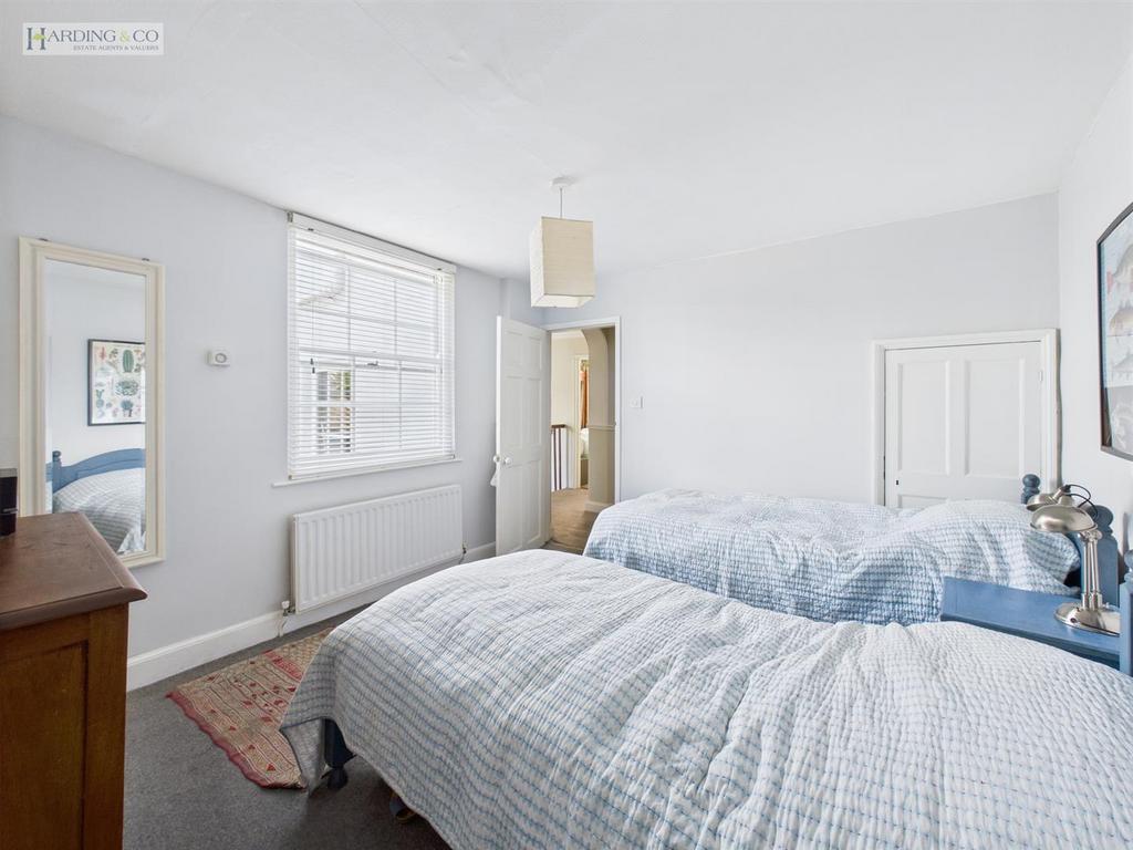 Bedroom 3 ii.jpg