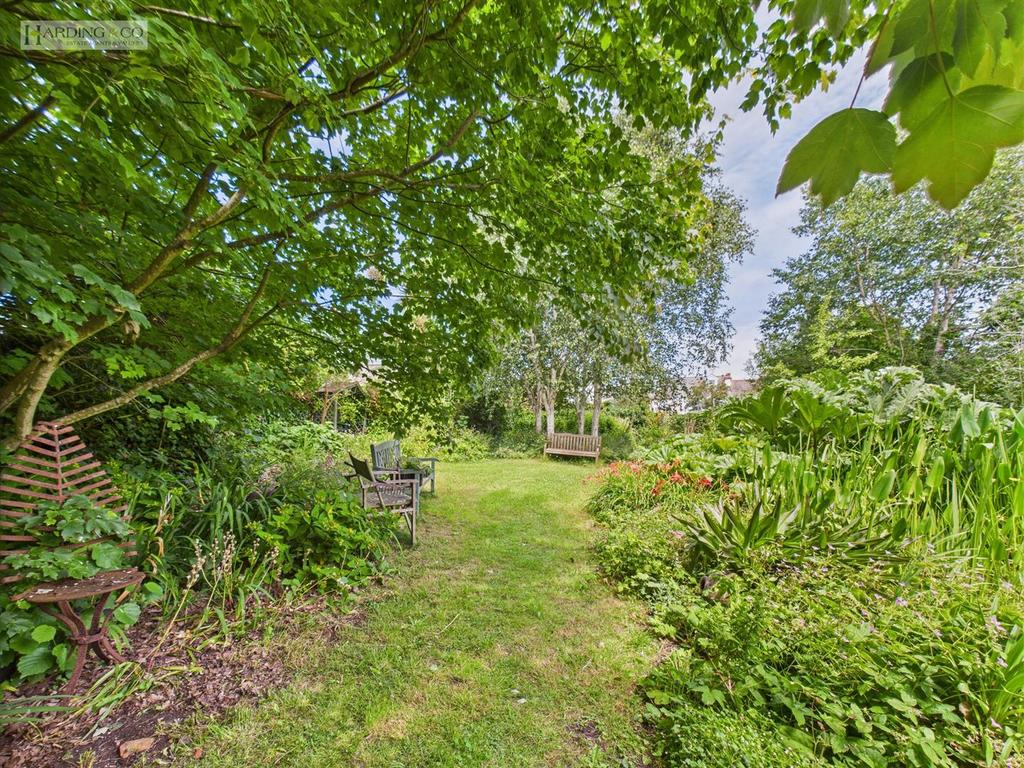 Garden (3).jpg