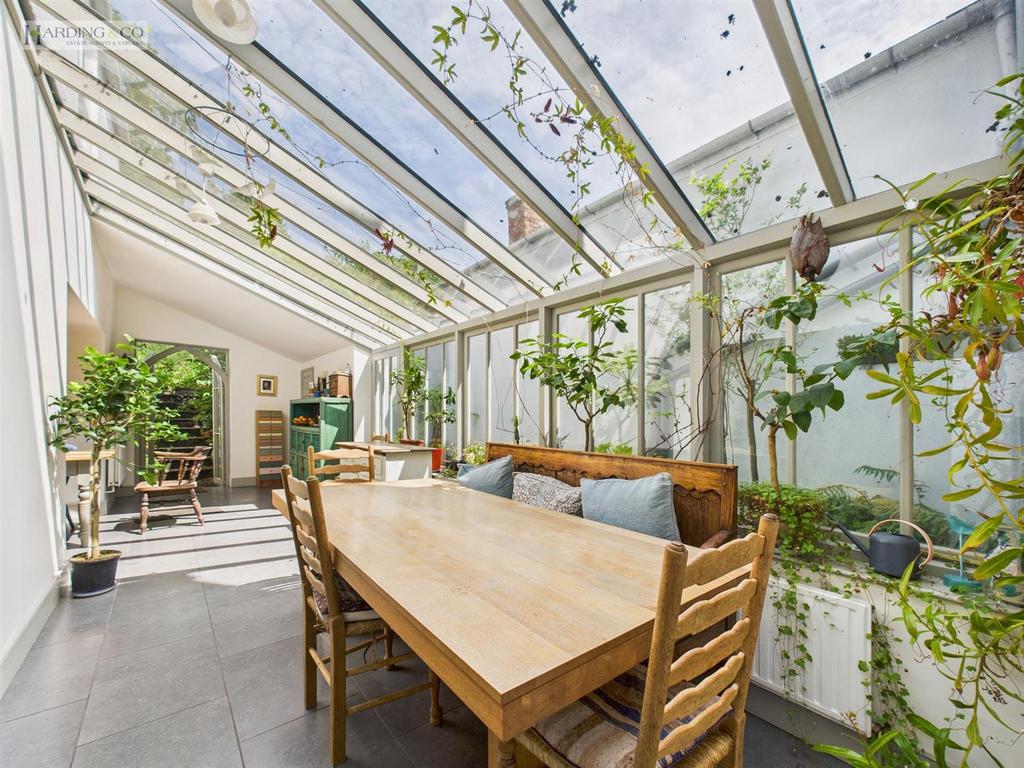 Dining area iii.jpg