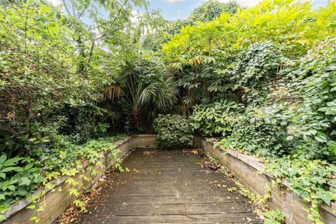 3 bedroom house for sale, Collard Place, London NW1