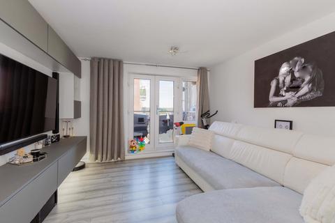 2 bedroom apartment for sale, Mill Street, Slough SL2