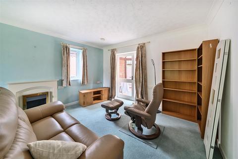2 bedroom bungalow for sale, Twmpath Lane, Gobowen, Oswestry.