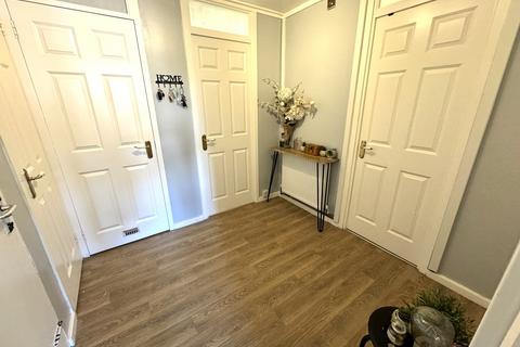 undefined, Chillenden Court, Willenhall
