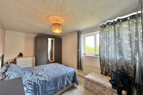 9 Caernarfon Close, Thornton-cleveleys, FY5 4FD