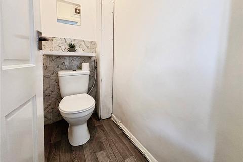 3 bedroom terraced house for sale, Elm Avenue, Manchester M26