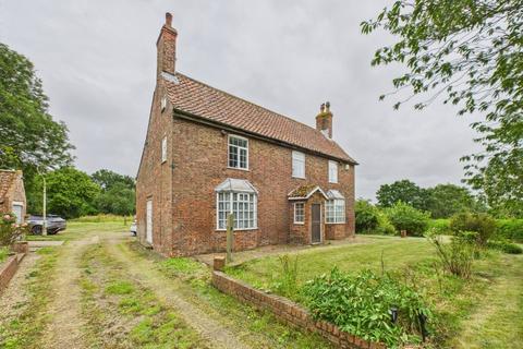 Elm Tree Farm Carr Road, Burton Pidsea, Hull, HU12 9DH