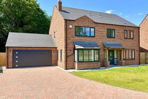 Donnerville Drive, Telford TF5