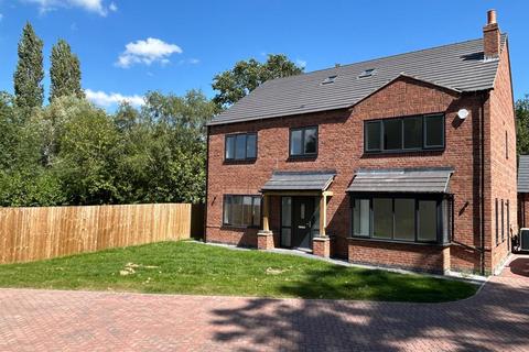Donnerville Drive, Telford TF5