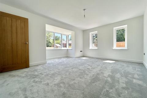 undefined, Donnerville Drive, Telford TF5