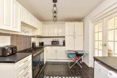 3 bedroom terraced house for sale, Osborne Terrace, Margate, Kent