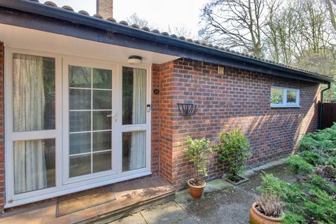 undefined, Redhill Wood, New Ash Green