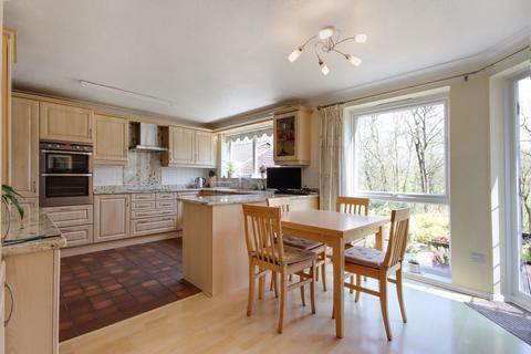 undefined, Redhill Wood, New Ash Green