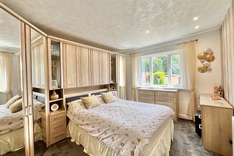 31 The Green, Cheadle, Stoke-on-trent, ST10 1XS