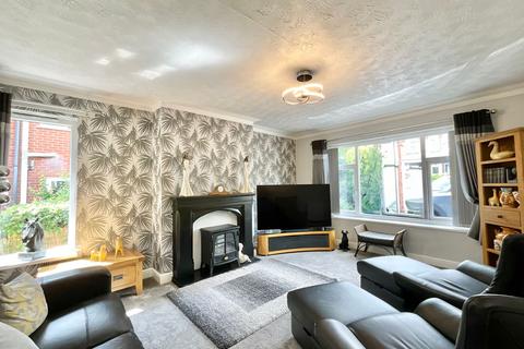 31 The Green, Cheadle, Stoke-on-trent, ST10 1XS