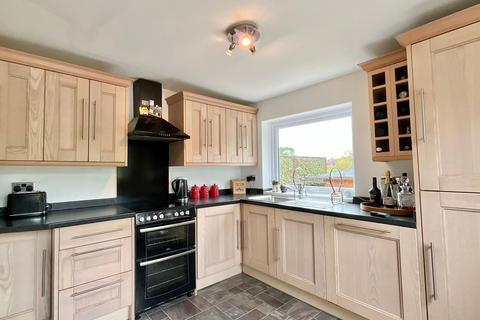 4 bedroom semi-detached bungalow for sale, Hawfinch Road, Stoke-On-Trent ST10